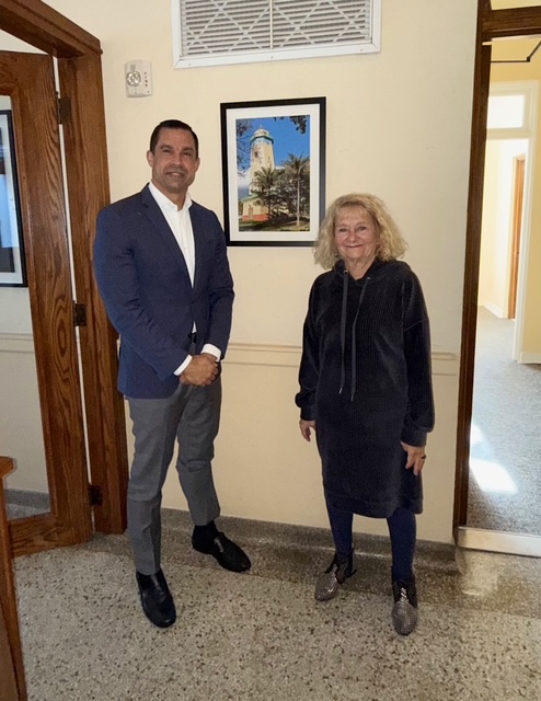 Mayor Vince Lago 3